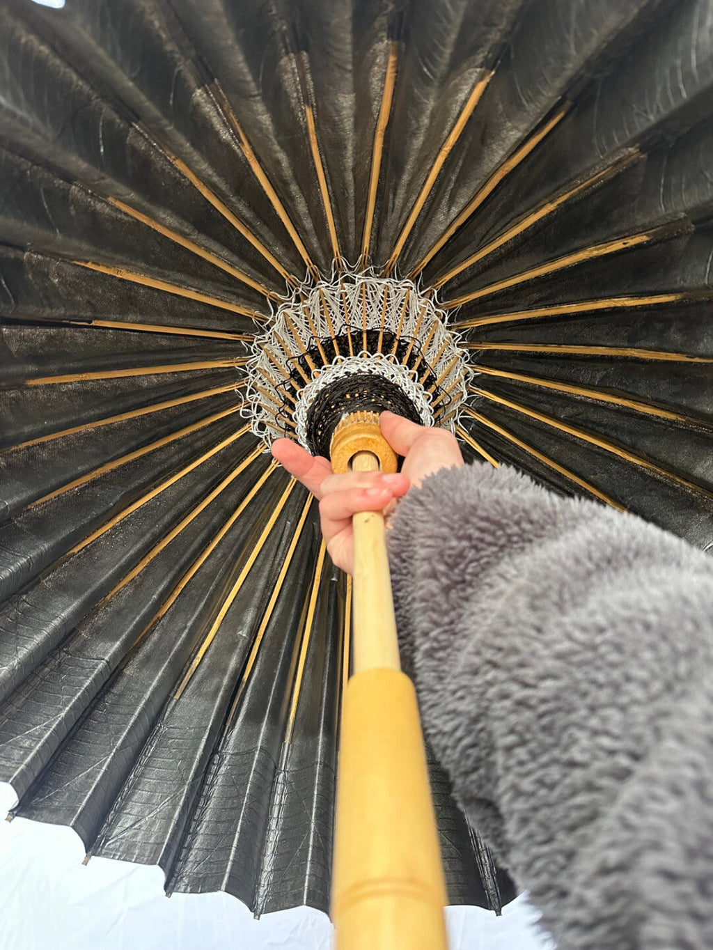 Graphite Luster (Metallic Depth)