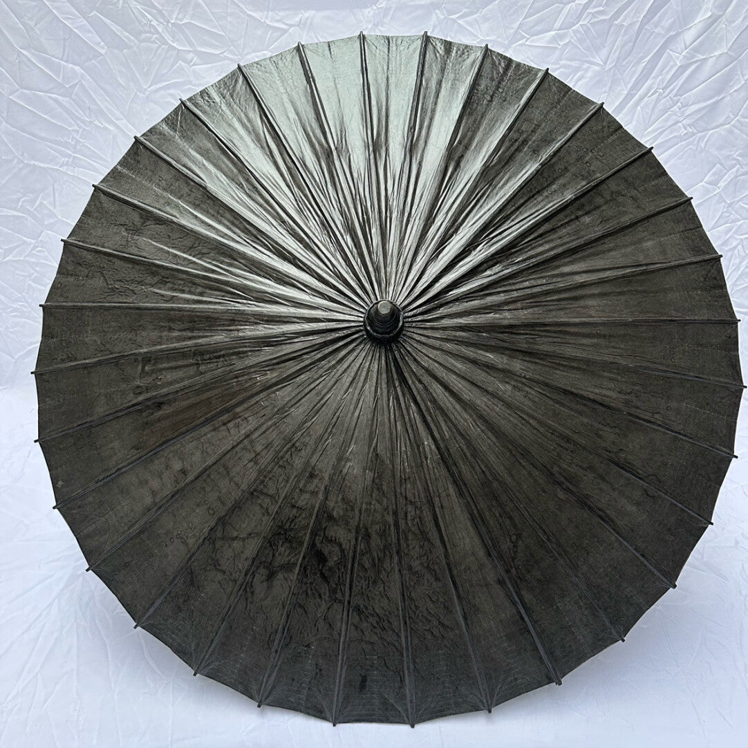 Graphite Luster (Metallic Depth)